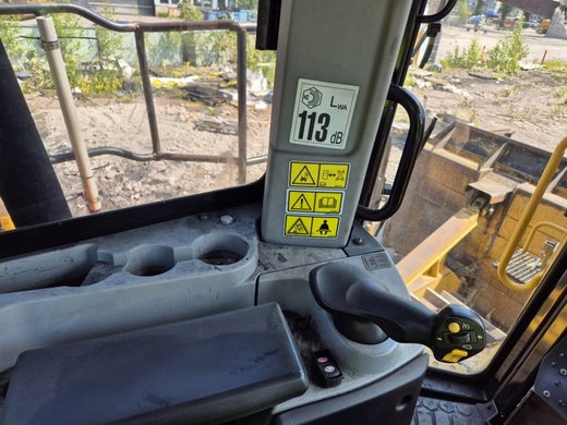 Caterpillar D9T