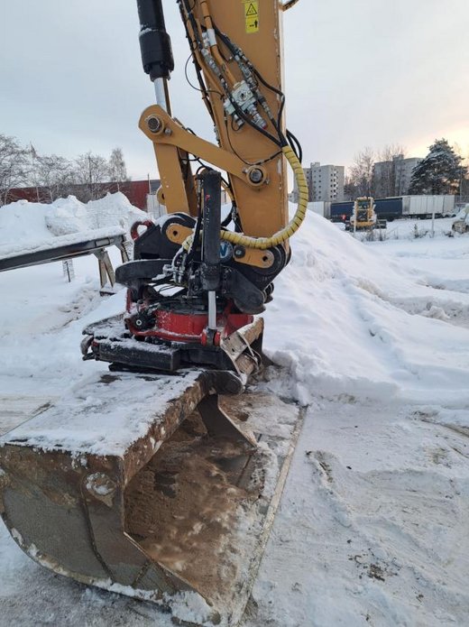CATERPILLAR 326F