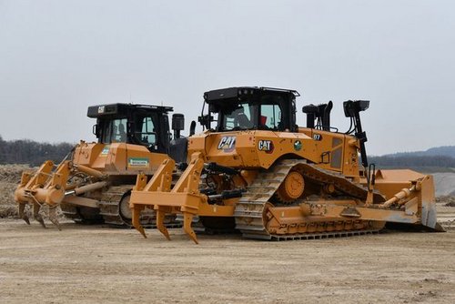  Cat D7