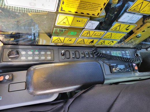 CATERPILLAR 320FL