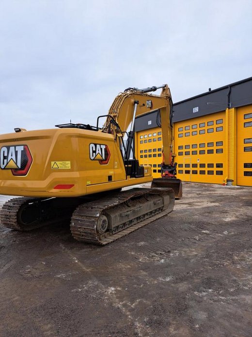 CATERPILLAR 330