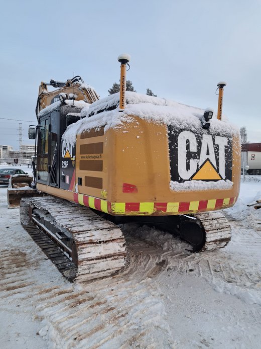 CATERPILLAR 326F