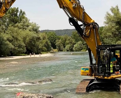 Der Cat 330 VAB bei der wsb AG ist mit einem Verstellausleger ausgerüstet