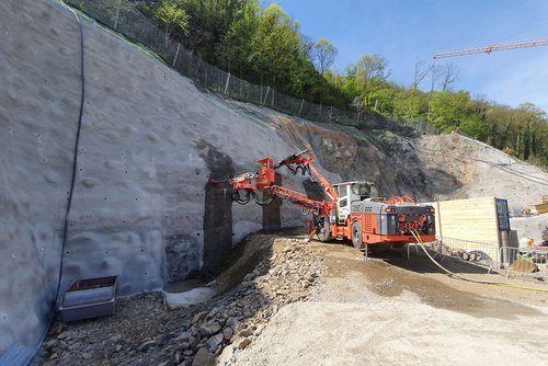 Jumbos de forage et concept de service pour la nouvelle A26 à Linz