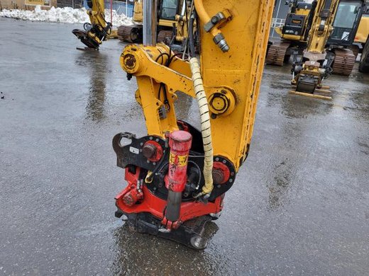 JCB JS200LC
