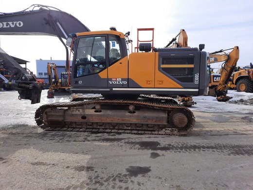 VOLVO EC300EL