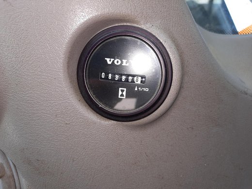 VOLVO EC250EL