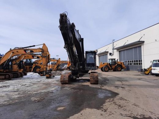 VOLVO EC300EL