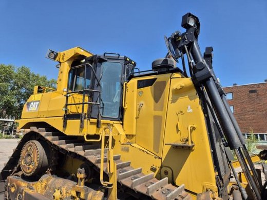 Caterpillar D9T