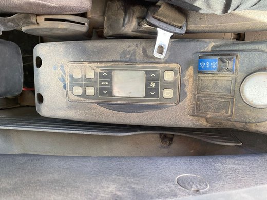 HYUNDAI Robex300LC-9A