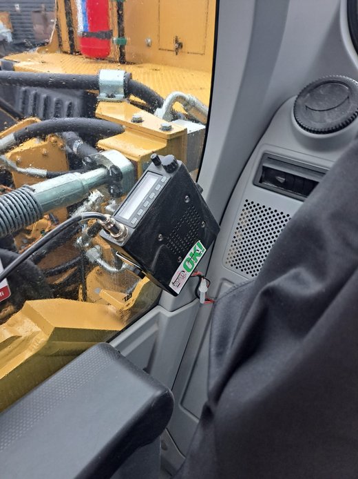 CATERPILLAR 330GC