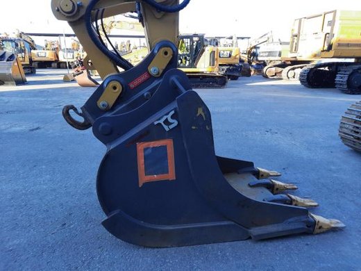 CATERPILLAR 330