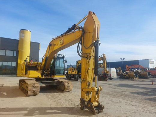 CATERPILLAR 330GC