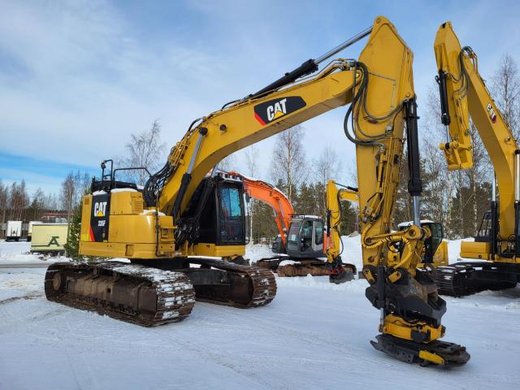 CATERPILLAR 335F Trimble 3D