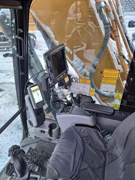 CATERPILLAR 326F