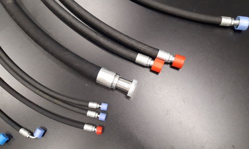 Les tuyaux hydrauliques confectionnés