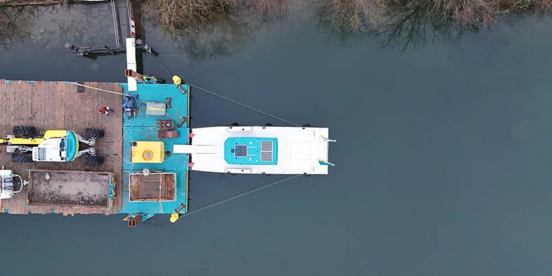 Leistungsstark und zuverlässig sind die beiden Cat Industriemotoren im neuen Schubboot der Eberhard Unternehmungen.