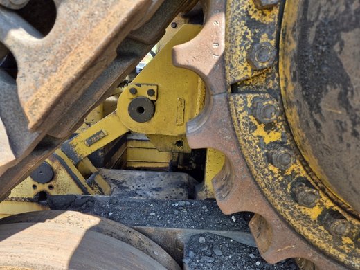 Caterpillar D9T