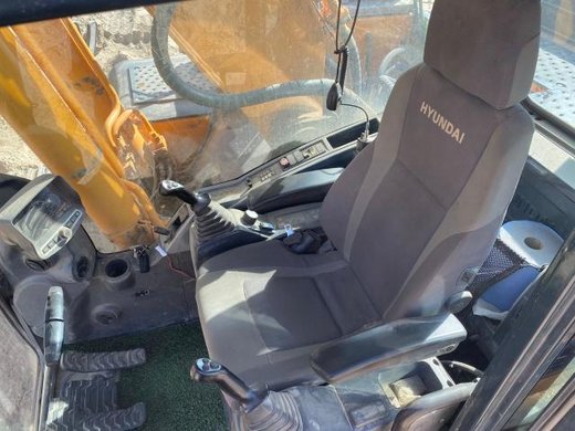 HYUNDAI Robex300LC-9A