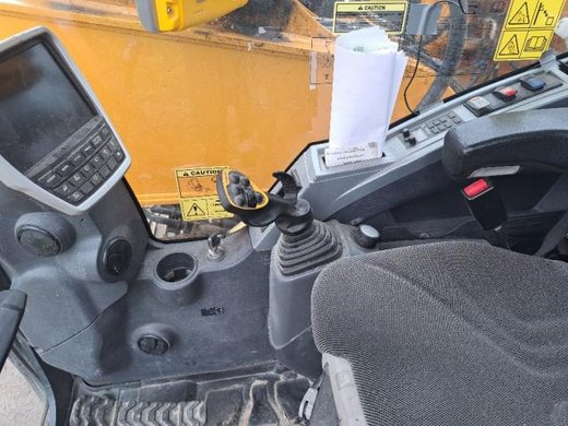 HYUNDAI HX235LCR-9