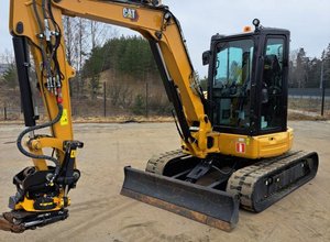 Caterpillar 305E2