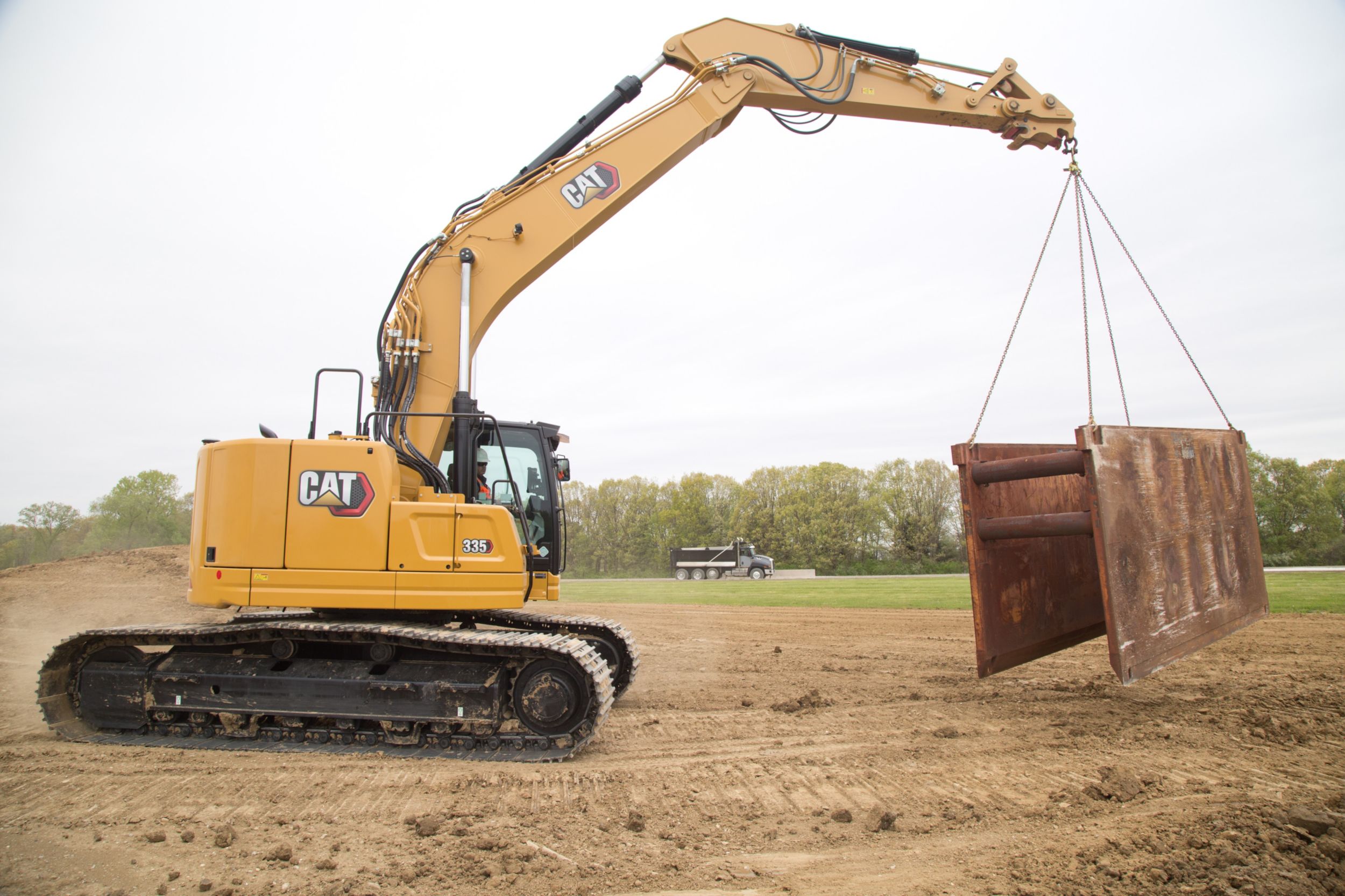 Cat 335
