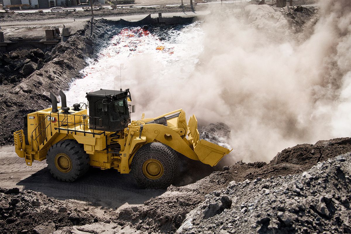 Cat 990